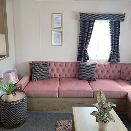 The Wardens Retreat - Tattershall Lakes Country Park Hotel ภายนอก รูปภาพ