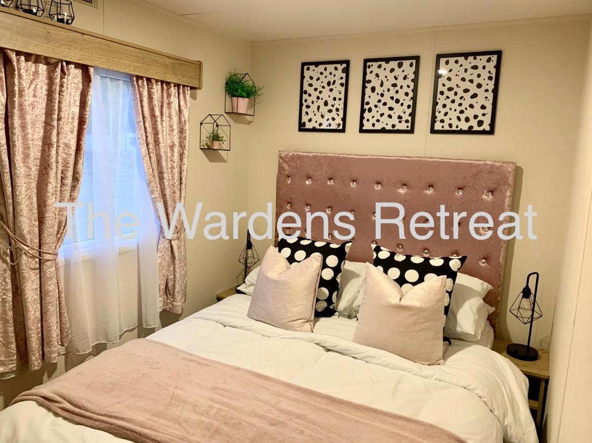 The Wardens Retreat - Tattershall Lakes Country Park Hotel ภายนอก รูปภาพ